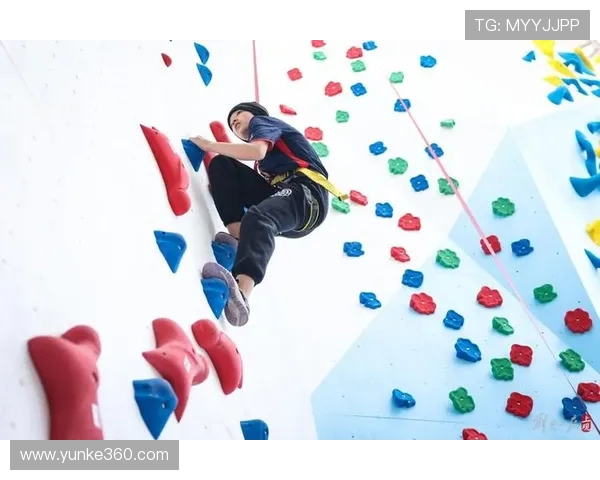 滑板精英赛回顾成都攀岩队展现卓越团队协作精神