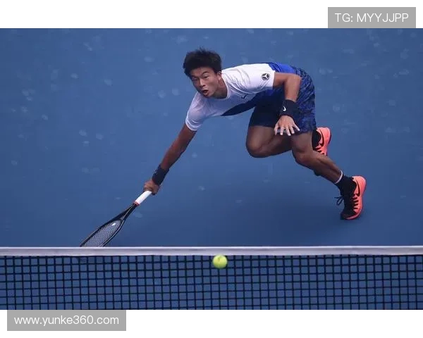 西安网球队的耐力揭秘：网球巨献背后的训练与坚持